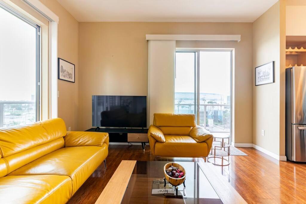 A Corner Unit With Ocean Views From Every Room Long Beach Buitenkant foto