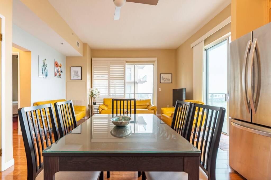 A Corner Unit With Ocean Views From Every Room Long Beach Buitenkant foto